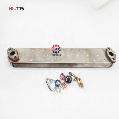 เครื่องจักรกล เครื่องเย็นน้ํามันเครื่องยนต์ 6240-61-2111 สําหรับ Mitsubishi 6D170 ส่วนซ่อมเครื่องยนต์ ผลิตใน Guangdong