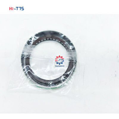Hi-TTS Crankshaft Seal 04232267/04232266/04230392 สําหรับ F4L912/913 เครื่องจักรกลก่อสร้าง อะไหล่เครื่องยนต์ดีเซล